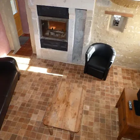 Chaleureux Aux Portes De L'histoire Agy